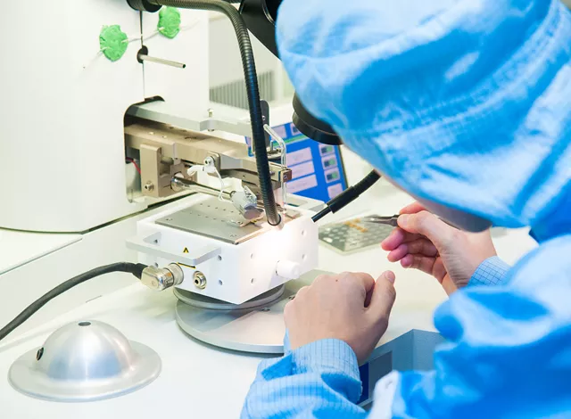 Cleanroom contamination control tools for Medical Device manufacturing